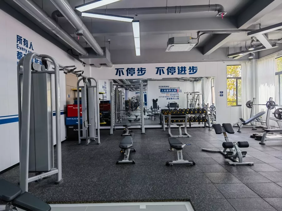 海南XXX高校