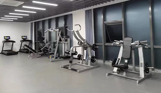 事业单位健身房